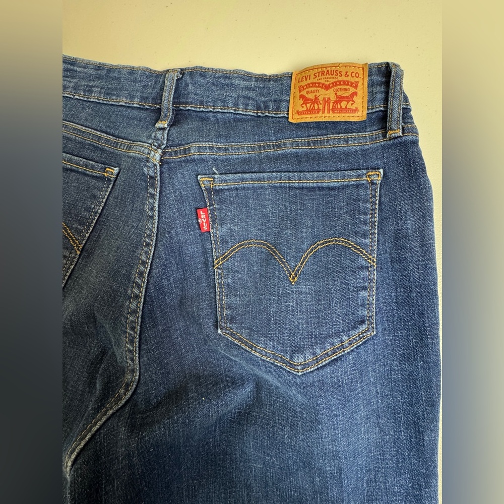 Levi’s 711 Skinny Jeans – Size 30, Like New - Picture 7 of 11